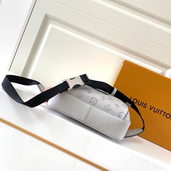 Louis Vuitton Replikas im Freien BumTaschen Taigarama viele Farben M30245 –  Luxus Replica Handtaschen Legal In Deutschland Kaufen – Fake Designer  Taschen Outlet